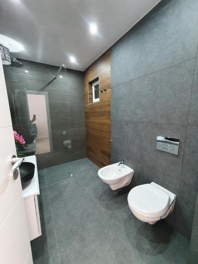 Ferienwohnung Ale House Oradea Exterior foto